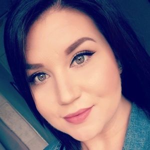 Meet your Posher, Janessa